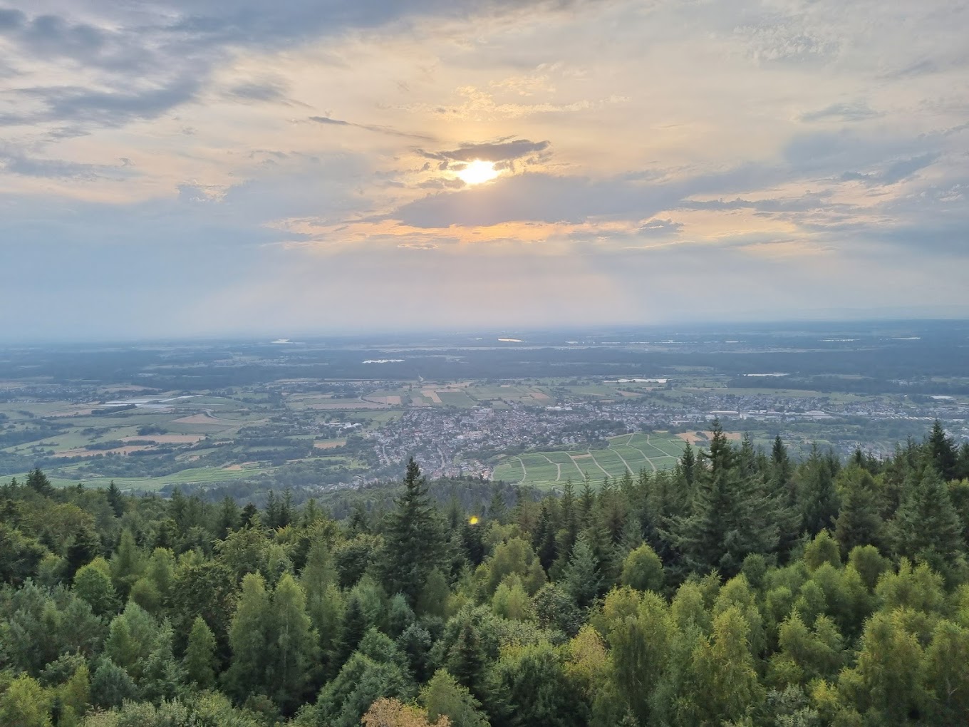 Fremersberg Tower view of Iffezheim towards CFB Baden(2022)... photo by Daniel Ernst (Google)